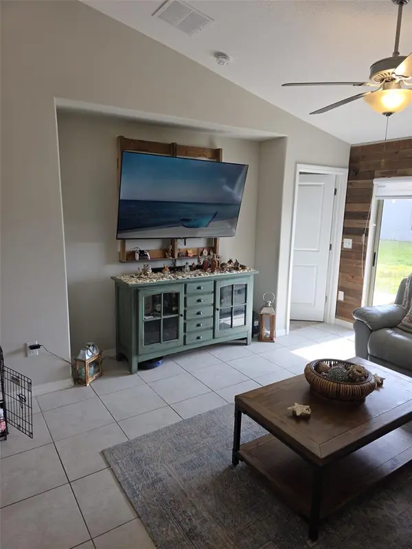5104 DANDELION ST, Apollo Beach, FL 33572