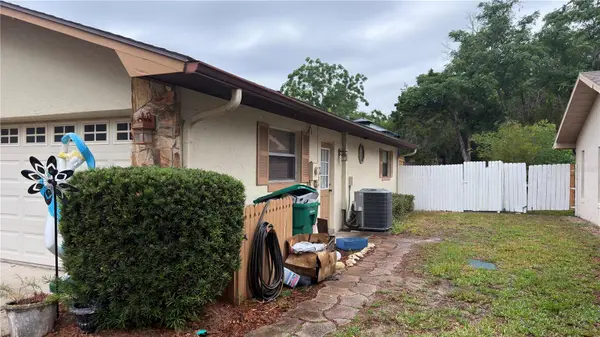 4076 S OAKHURST DR, Homosassa, FL 34446