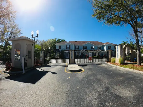 2954 LUCAYAN HARBOUR CIR #106, Kissimmee, FL 34746