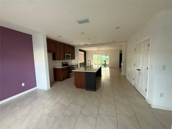 1182 SAND TORCH CIR, Davenport, FL 33837