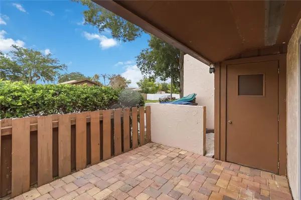 3062 STONECASTLE RD, Orlando, FL 32822