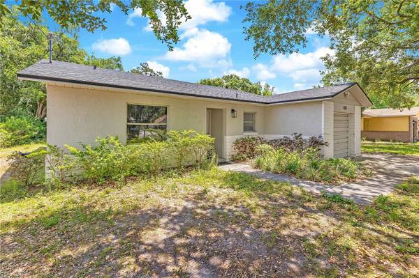 1725 CALIFORNIA AVE, St Cloud, FL 34769