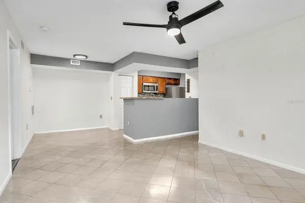 3032 PARKWAY BLVD #201, Kissimmee, FL 34747