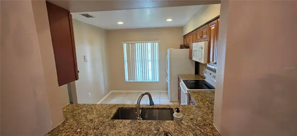 13313 FAIRWAY GLEN DR #104, Orlando, FL 32824
