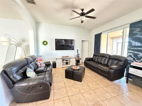 945 TRAMELLS TRL, Kissimmee, FL 34744
