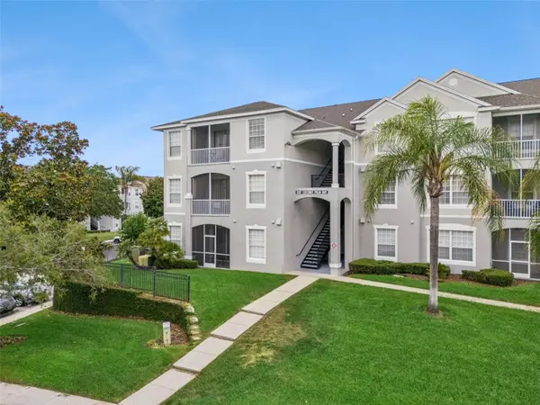 8107 COCONUT PALM WAY #205, Kissimmee, FL 34747