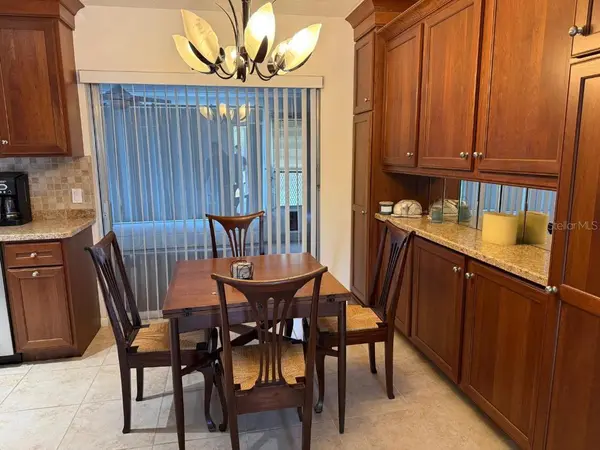 6015 CARLTON AVE, Sarasota, FL 34231