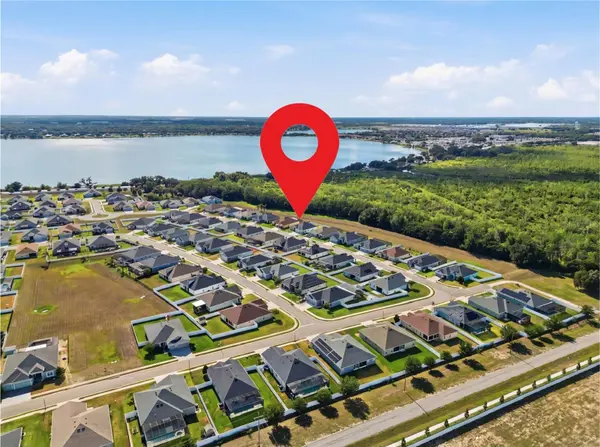 319 TRAVELERS CREEK DR, Auburndale, FL 33823