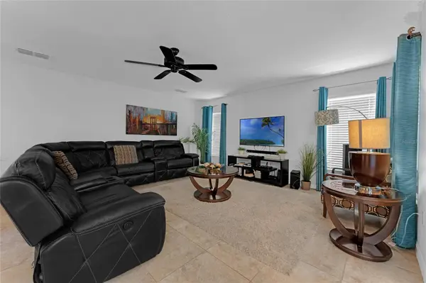 2631 SANTOSH CV, Kissimmee, FL 34746