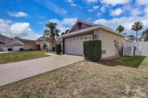 1175 JAYBEE AVE, Davenport, FL 33897