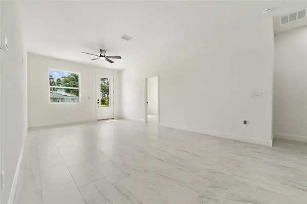 2048 DIXIE AVE, Sanford, FL 32771