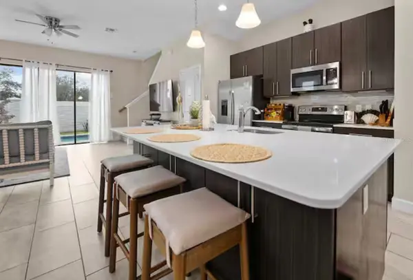 192 VILLA DOMANI CIR, Davenport, FL 33896