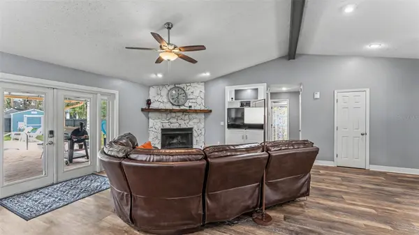 5776 DEER FLAG DR, Lakeland, FL 33811
