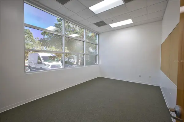 8810 COMMODITY CIR #12, Orlando, FL 32819