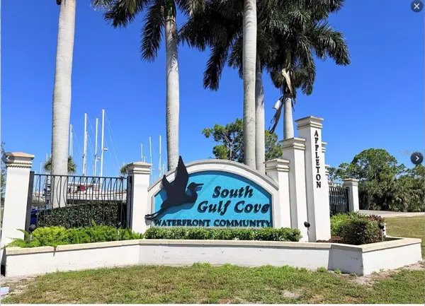 10380 PORT EVERGLADES ST, Port Charlotte, FL 33981
