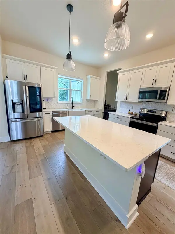 310 W WASHINGTON AVE, Lake Helen, FL 32744