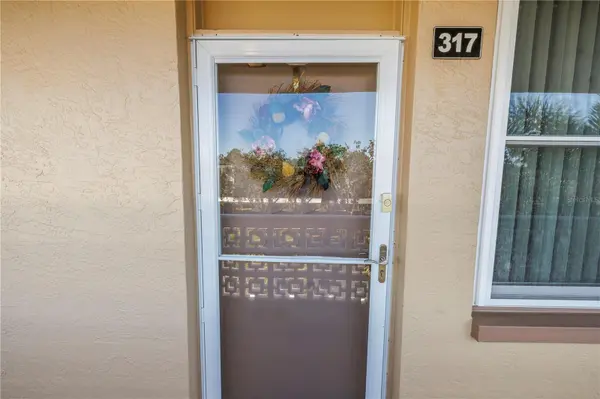 5095 BAY ST NE #317, St Petersburg, FL 33703