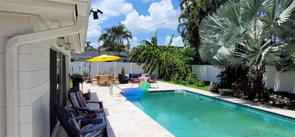 1279 86TH AVE N, St Petersburg, FL 33702