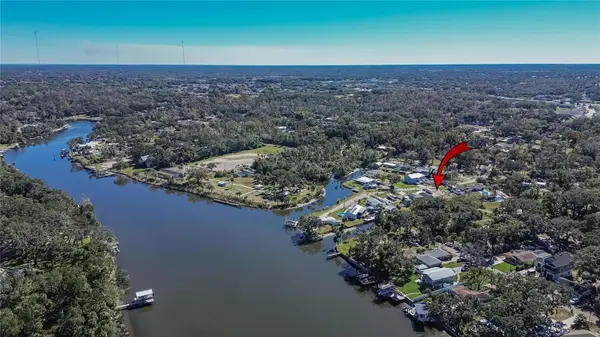 8615 PARKWAY CIR, Riverview, FL 33569