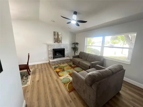 12195 71ST WAY, Largo, FL 33773