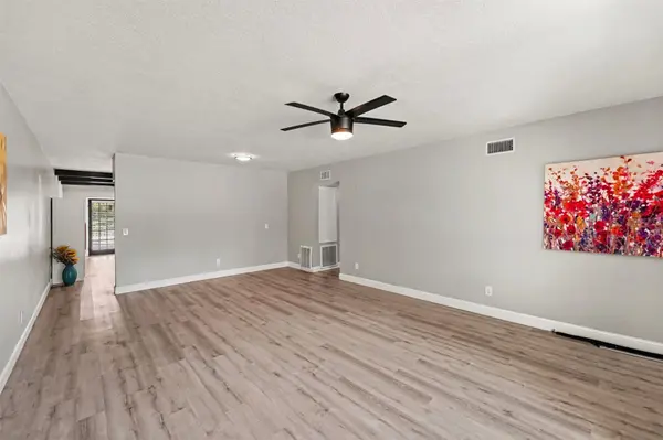 2262 SWEDISH DR #14, Clearwater, FL 33763