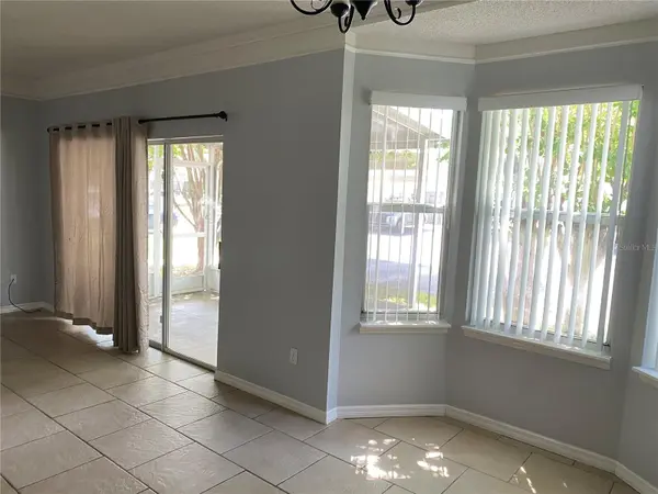 62 EMERALD BAY DR, Oldsmar, FL 34677