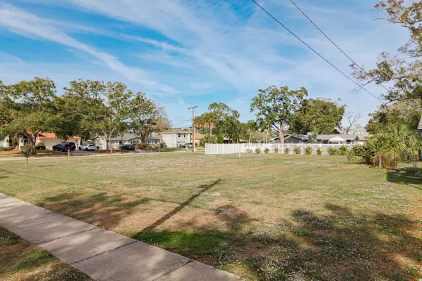 311 WASHINGTON AVE, Oldsmar, FL 34677