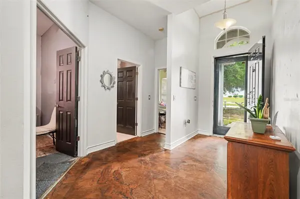 37110 HIGHLAND BLUFF CIR, Dade City, FL 33523