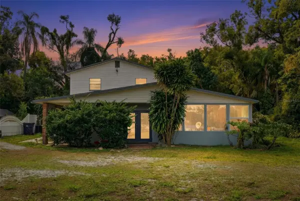 2814 W HUMPHREY ST, Tampa, FL 33614