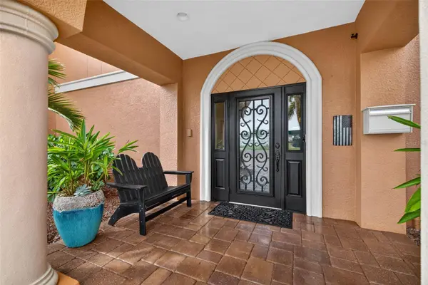 4401 38TH ST S, St Petersburg, FL 33711