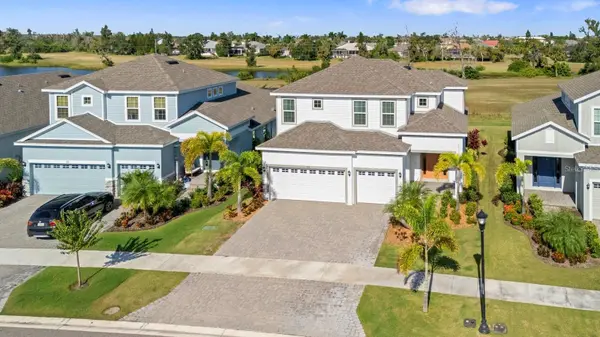 933 SIGNET DR, Apollo Beach, FL 33572