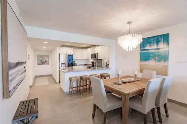 1125 W PEPPERTREE DR #407, Sarasota, FL 34242