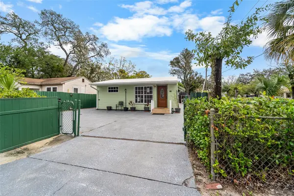 10001 N ARDEN AVE, Tampa, FL 33612