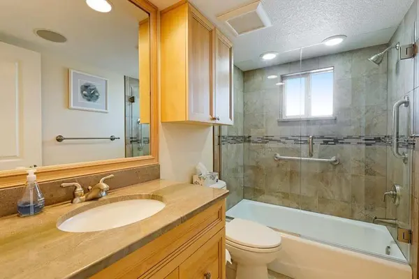 6154 MIDNIGHT PASS RD #201, Sarasota, FL 34242