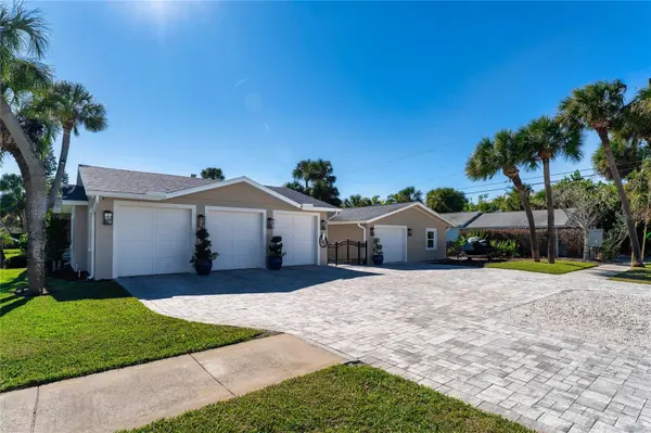 848 MANDALAY AVE, Clearwater Beach, FL 33767