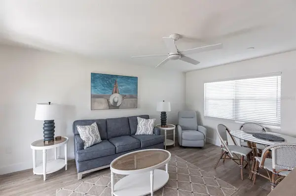 6020 MIDNIGHT PASS RD #5, Sarasota, FL 34242