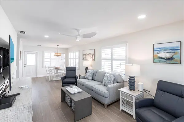 6020 MIDNIGHT PASS RD #29, Sarasota, FL 34242