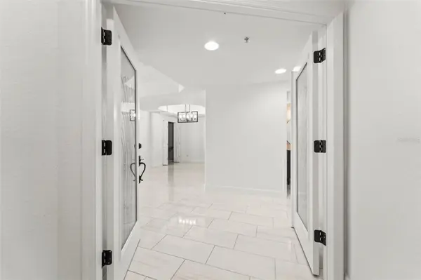 1645 PINELLAS BAYWAY S #B2, Tierra Verde, FL 33715