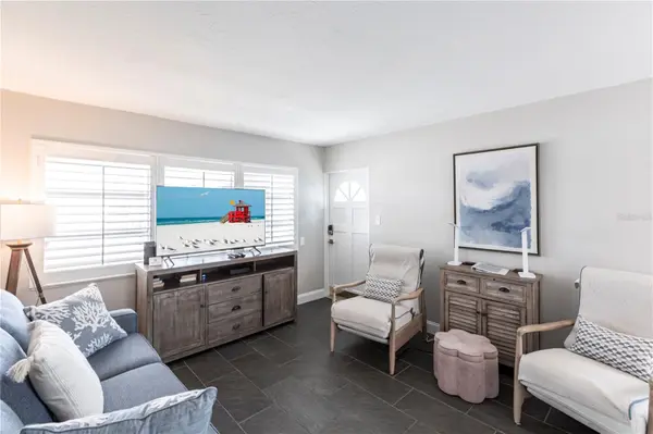 6020 MIDNIGHT PASS RD #31, Sarasota, FL 34242