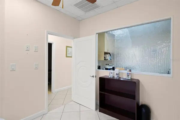 611 DRUID RD E #303, Clearwater, FL 33756
