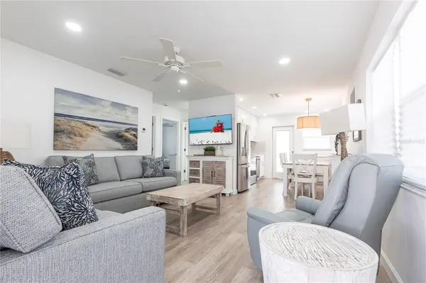 6020 MIDNIGHT PASS RD #7, Sarasota, FL 34242