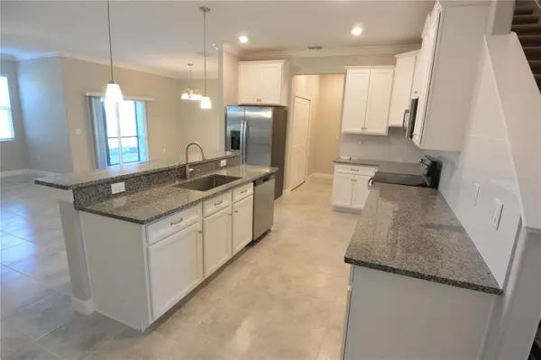 2277 CERULEAN SKY DR, Lutz, FL 33558