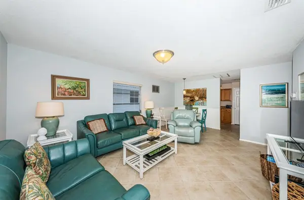 6020 MIDNIGHT PASS RD #40, Sarasota, FL 34242