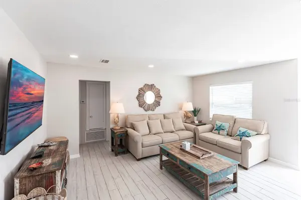 6020 MIDNIGHT PASS RD #52A, Sarasota, FL 34242