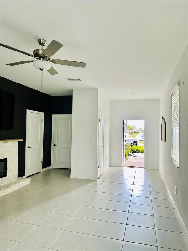 8271 CORNER PINE WAY, New Port Richey, FL 34655