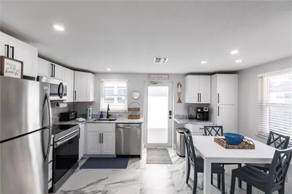 6154 MIDNIGHT PASS RD #C16, Sarasota, FL 34242