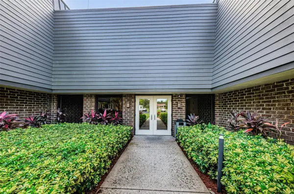 36750 US HIGHWAY 19 N #5-104, Palm Harbor, FL 34683
