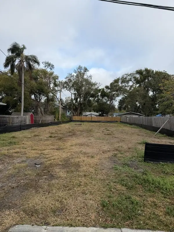 1006 JONES ST, Clearwater, FL 33755