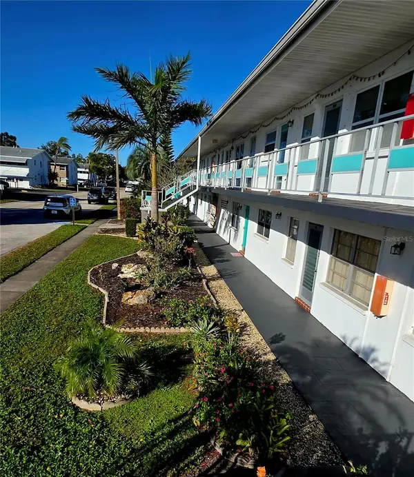 5945 21ST ST N #18, St Petersburg, FL 33714