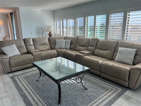 1001 POINT OF ROCKS RD #611, Sarasota, FL 34242